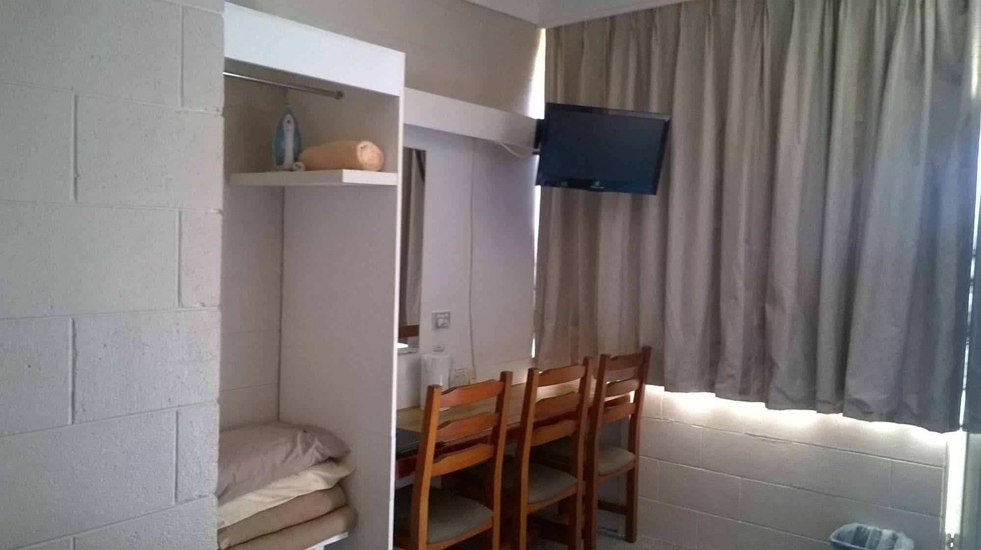 Warren Motor Inn المظهر الخارجي الصورة